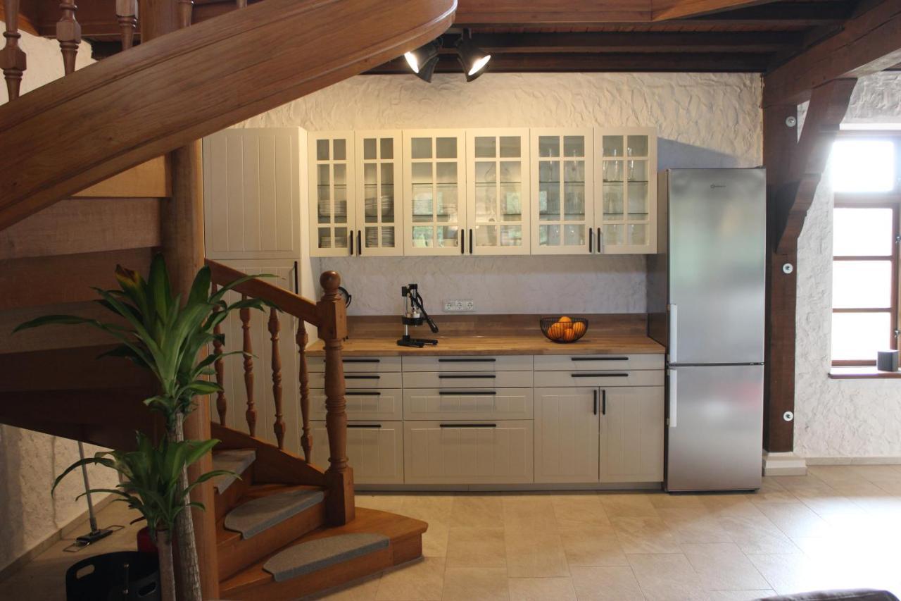 Ruhe Unter Reet-Haus Mit Sauna, Whirlpool Und Kamin Gnarrenburg Exterior photo